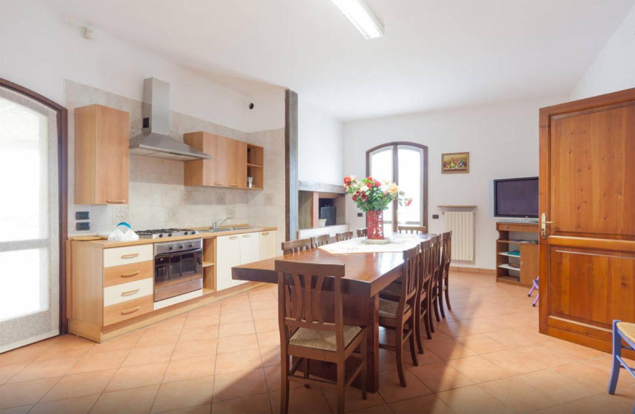 פוזולנגו Cascina Tabachera X10 Country House Sirmione Garda Lake חדר תמונה